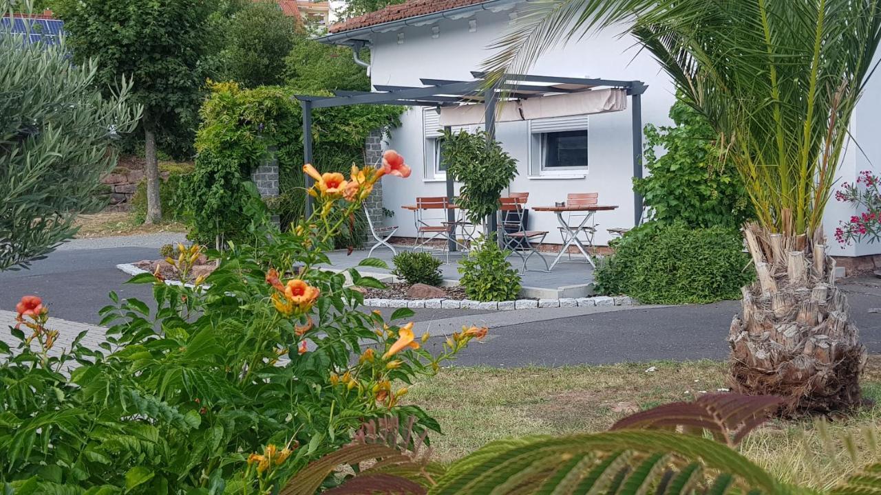 Travelers Home Hasloch  Buitenkant foto